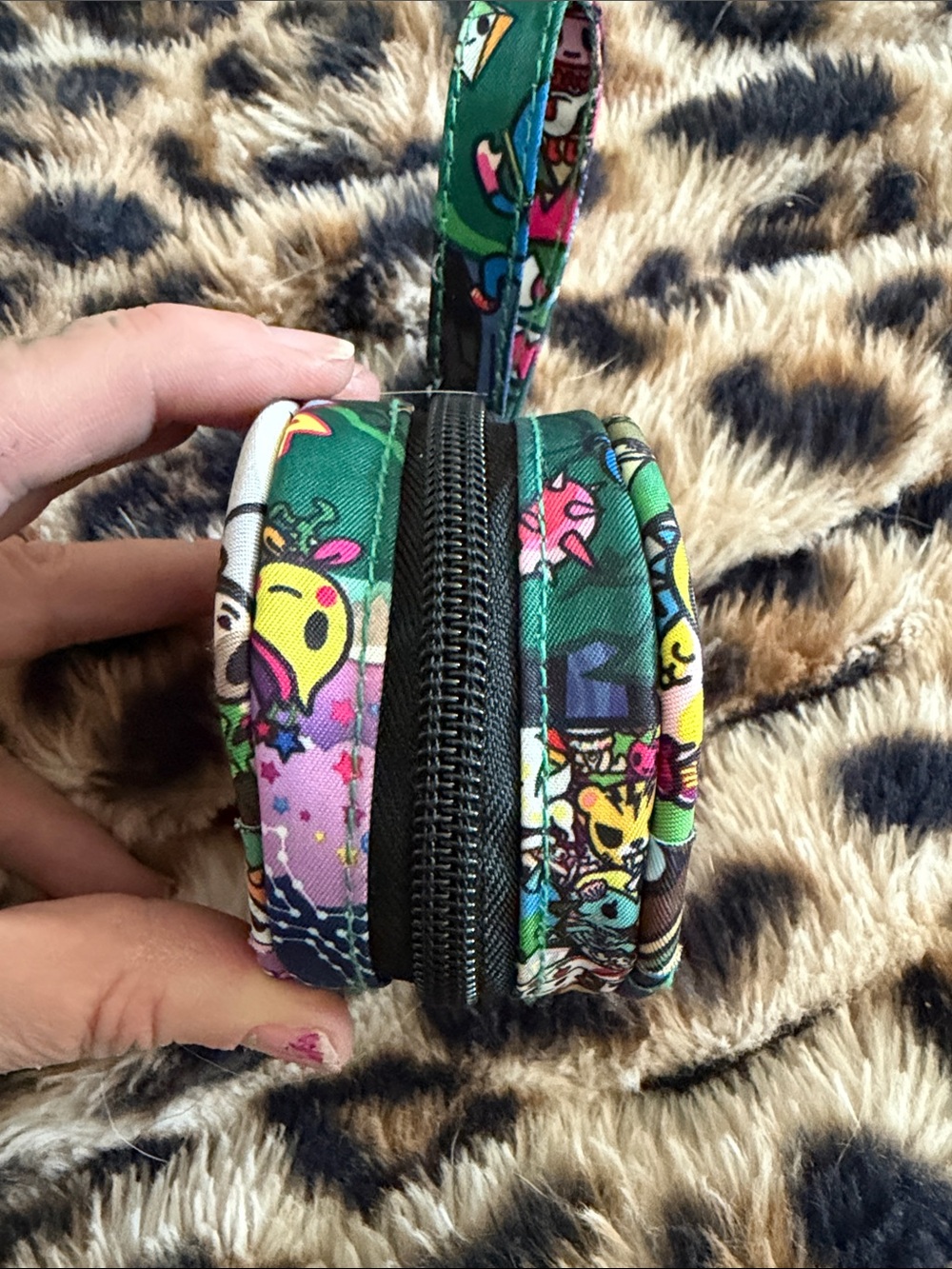 Ju-Ju-Be X Tokidoki paci pod.  Has never been used. - Picture 4 of 6